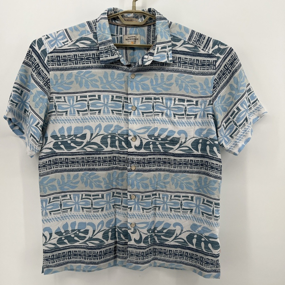 Quicksilver Waterman Comfort Fit Short Sleeve Shirt Size Large Button Up Pocket